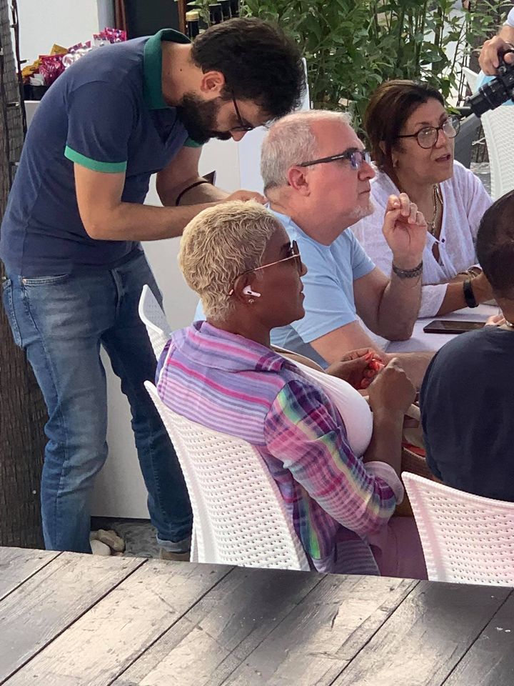 Josè Carlos Rodriguez Ruiz ambasciatore di Cuba e la cantante Haila Mompié