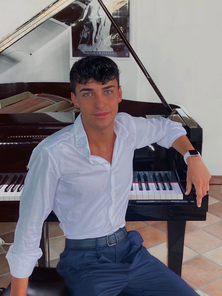 Alessio Santolini