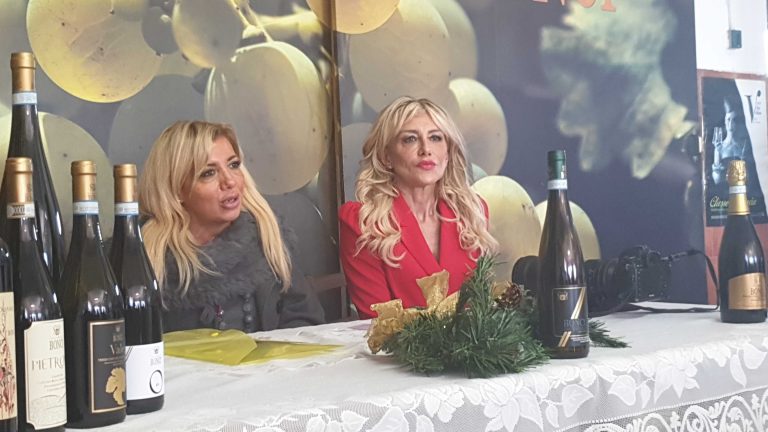 Fabiola e Valentina Bonci premio Bibenda 211217 (7)