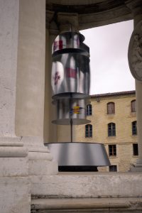 Alla Mole di Ancona in esposizione la scultura “campana” di Oliviero Fiorenzi scaturita dal workshop TRAC-Tresoldi Academy © Omar Marcelli