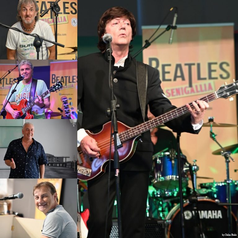 Grande successo di pubblico per il concerto dei White Wings alla Rotonda a Mare e l’esibizione degli Sbandieratori di Corinaldo