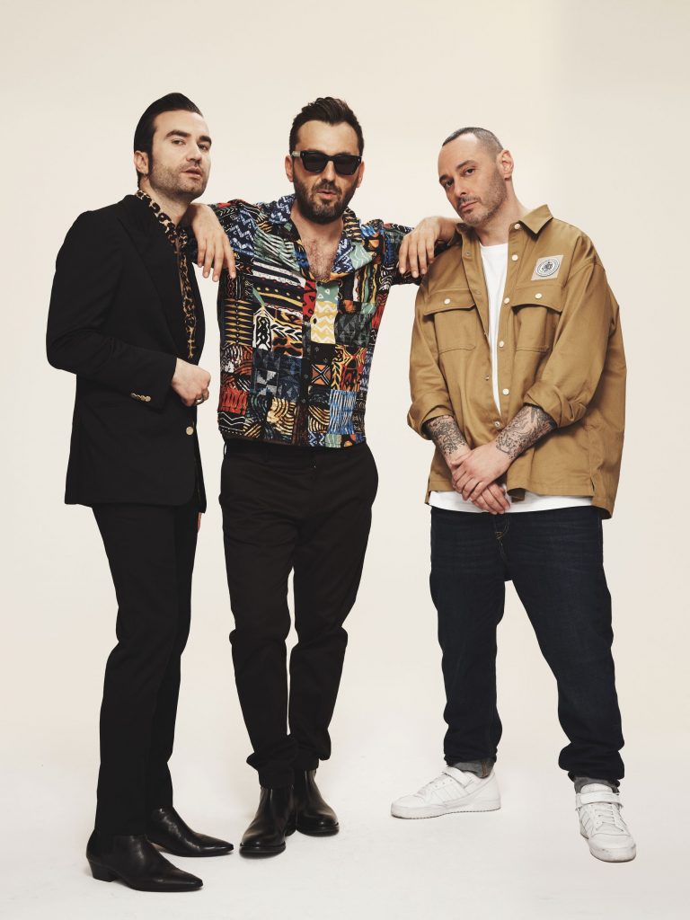 1 di 11 TROPICO: fuori venerdì 8 luglio "CONTRABBANDO", il nuovo brano feat. CESARE CREMONINI e FABRI FIBRA