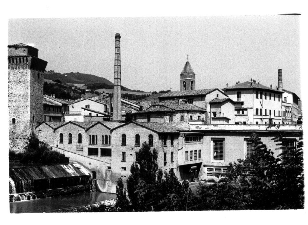 Lanificio Carotti a Fermignano in una immagine dell'inizio del XX secolo dal Catalogo dei Beni Culturali