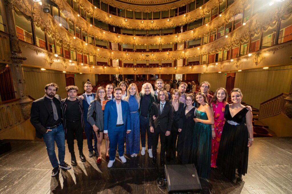 Il CPM Music Institute e il CAMPIELLO GIOVANI insieme con "Note & Parole. Racconti in Musica", progetto che unisce giovani talenti della musica e della letteratura. La finale venerdì 2 settembre al Teatro Goldoni di Venezia