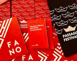 La Passaggi Christmas Box
