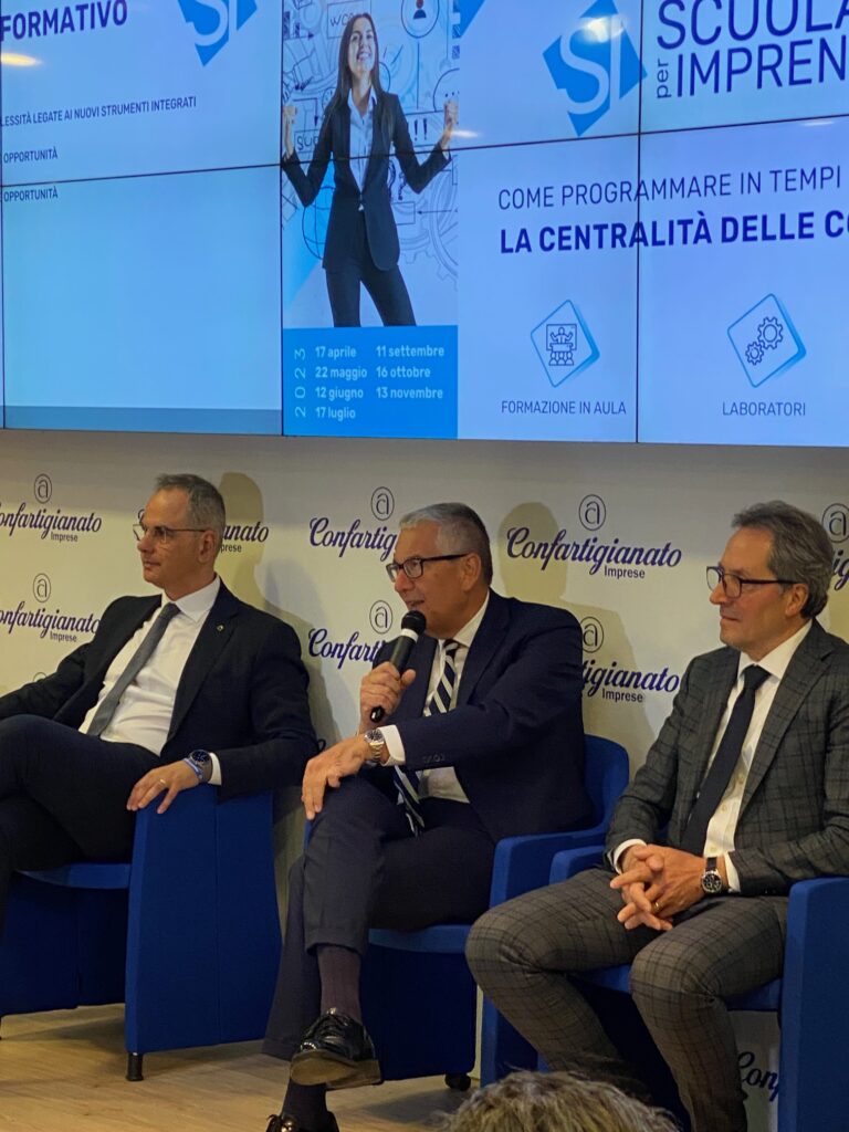 Segretario Marco Pierpaoli, Prof. Gian Luca Gregori e Presidente Graziano Sabbatini