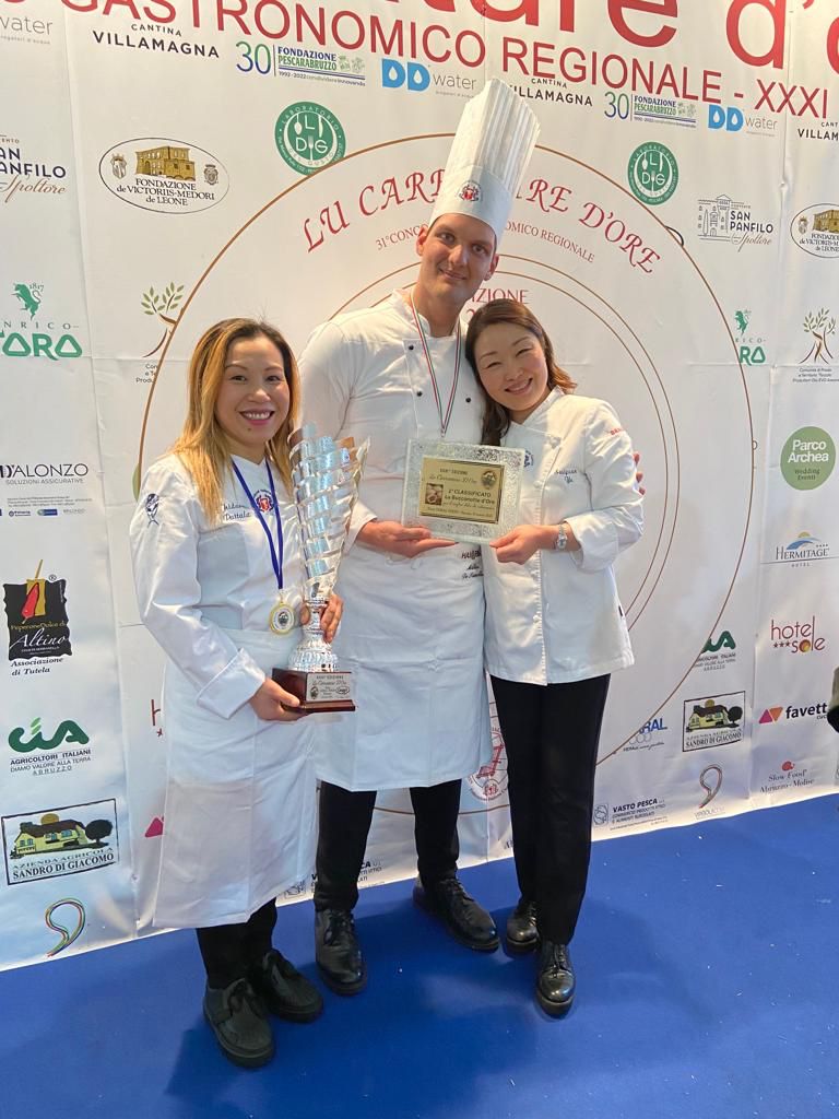 Hai Bin di Pescara vince il “Bocconotto d’Oro” alla trentunesima edizione de “Lu Carrature d’Oro”