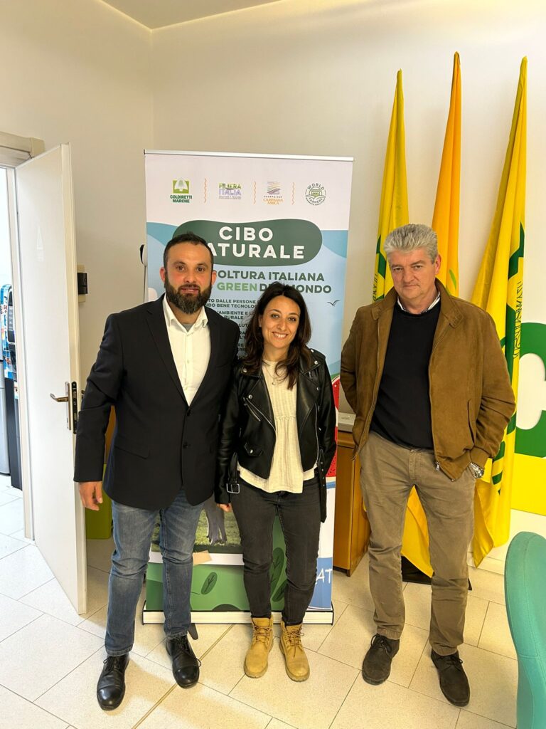 il presidente Togni con la vice Cutoloni e Cofani