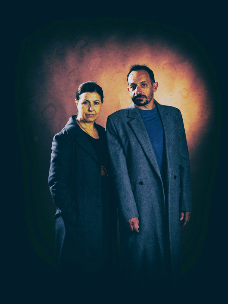 Venerdì 5 maggio ore 21 al Teatro Misa di Arcevia va in scena "Pazi Snajper, attenzione cecchino" con Roberta Biagiarelli e Sandro Fabiani