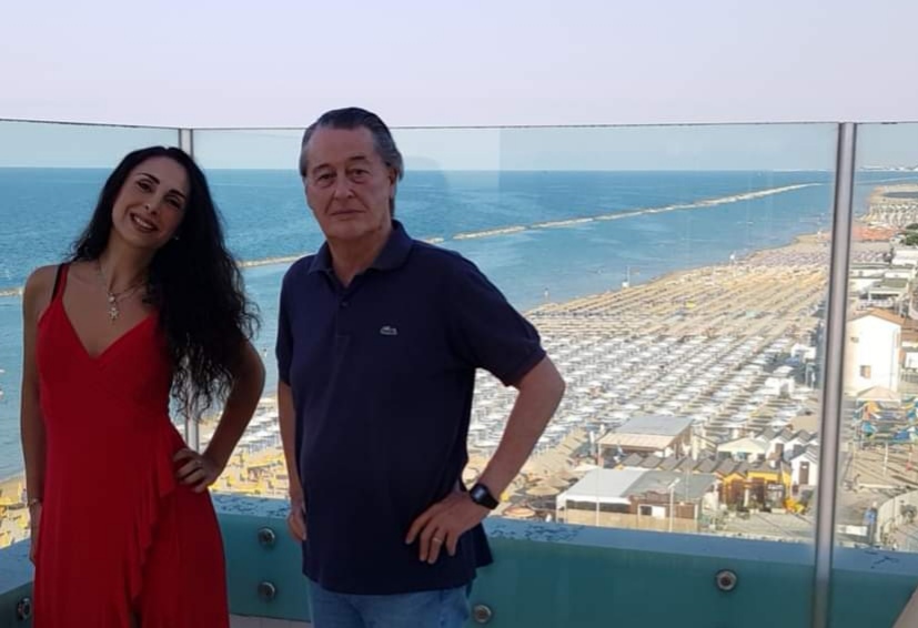 Roberta Arduini e il conte Alessandro Marcucci Pinoli sulla Terrazza dell'Alexander Museum Palace Hotel