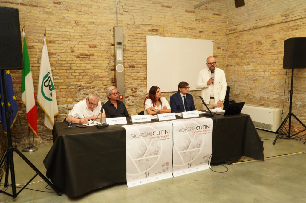Ancona, apre la mostra fotografica "Giorgio Cutini. Canto delle Stagioni" dal 18 luglio al 30 settembre 2025 alla Mole Vanvitelliana di Ancona