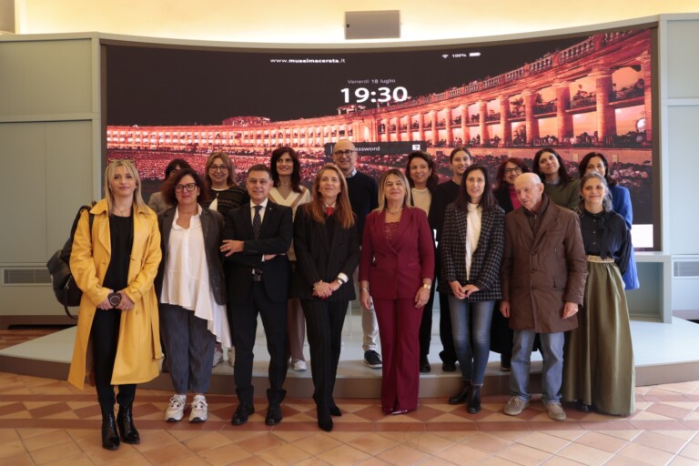 Marche, Sferisterio più inclusivo. Al via la campagna "non solo uno sfondo"